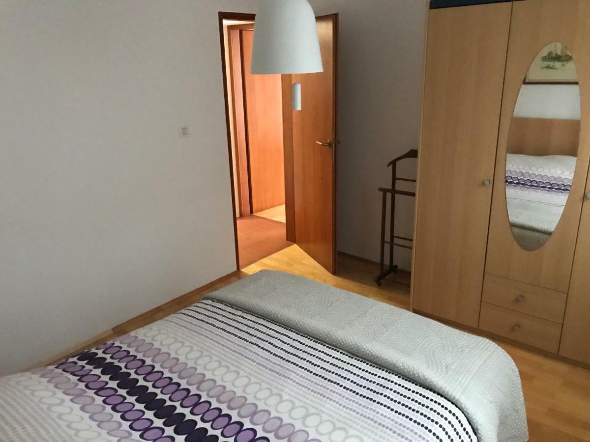 Maeli Apartment Lucija Bagian luar foto